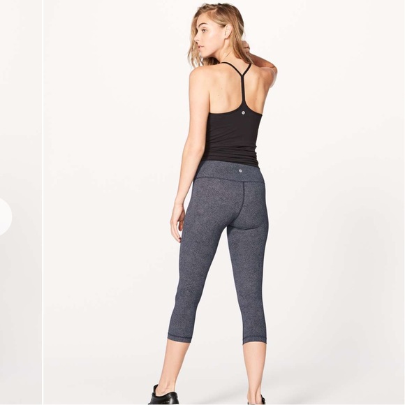 Lululemon Wunder Under Crop (Hi-Rise) (Full-On Luxtreme 21") - Picture 3 of 10